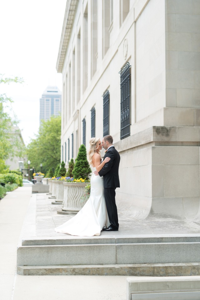 Indianapolis-Central-Library-Wedding14